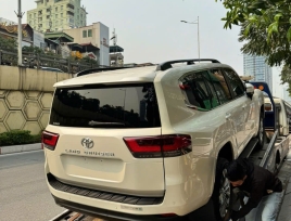 Toyota Land Cruiser LC 300